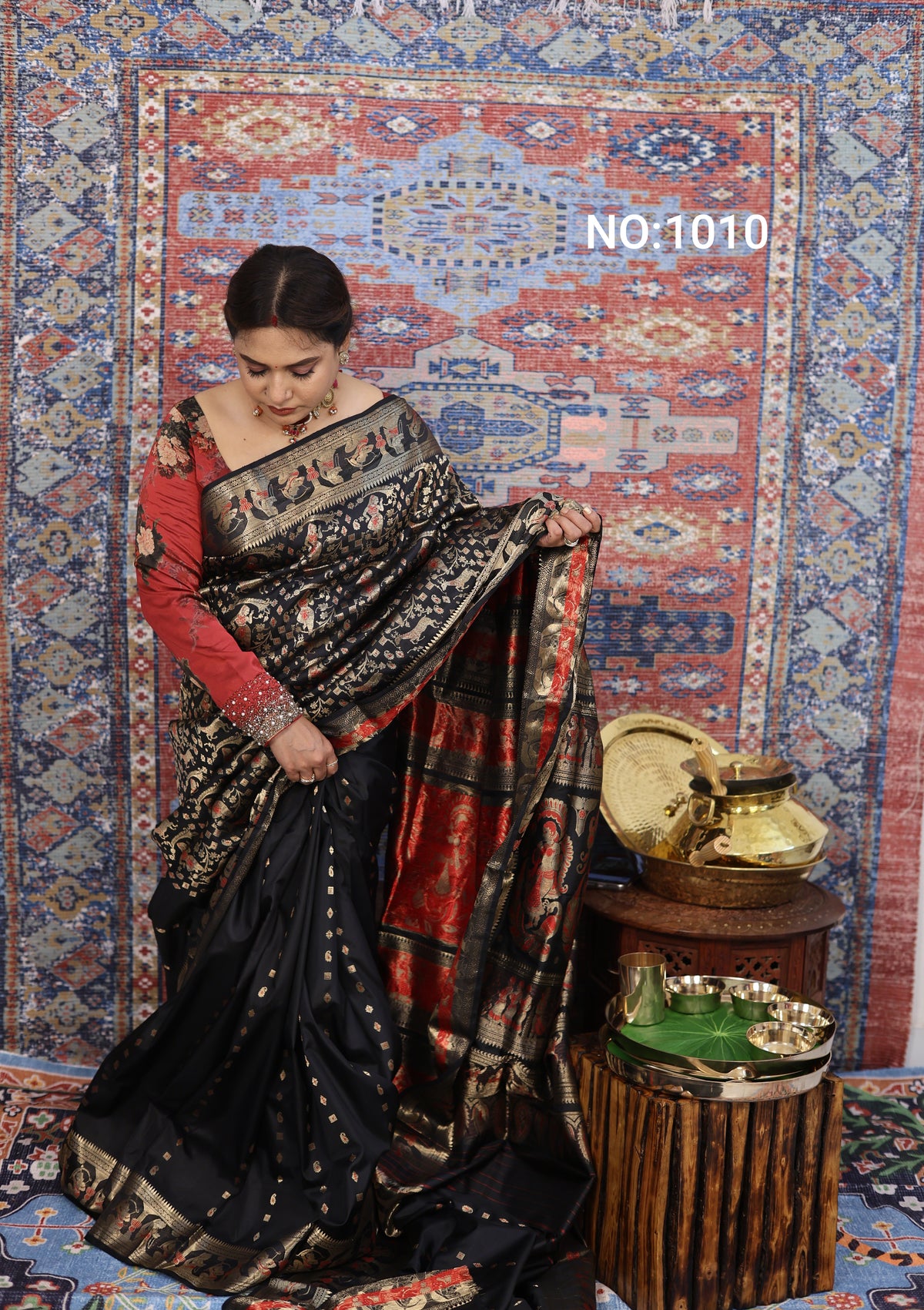 Jet Black Swarnachari Silk Saree - photo 1