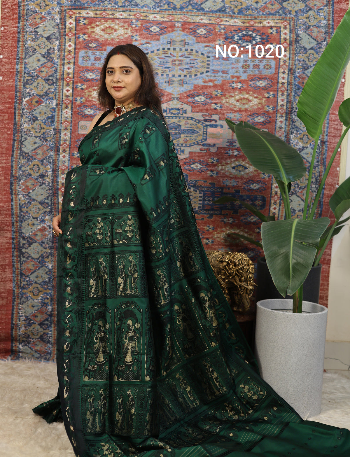 Bottle Green Baluchari Silk Saree - photo 1